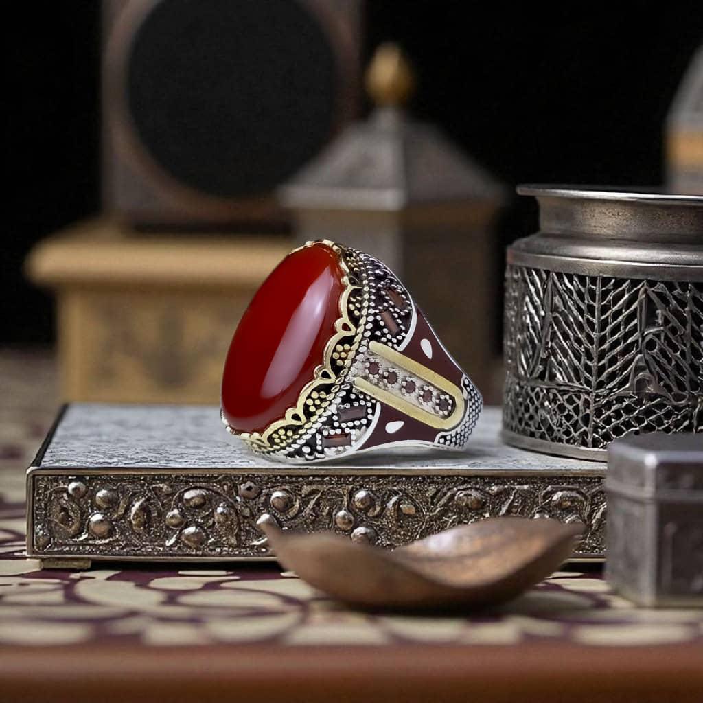 خاتم فضة رجالي ملكي فاخر عيار 925 متوج بعقيق يماني أحمر فخم